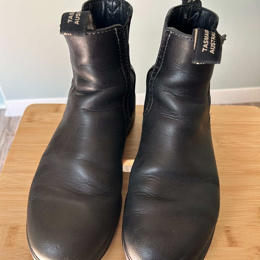 Black Leather Blundstones